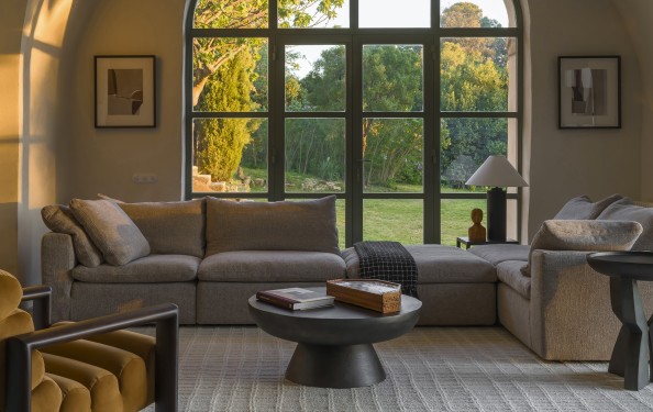 The Modern Majlis: Seating, Tables, and Light