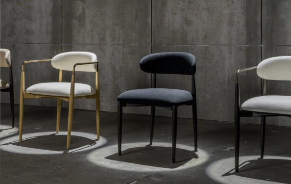 20 Dining Chairs, In Stock: Choosing by Style and Use