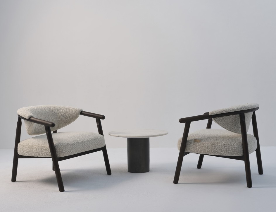Moving In: 5 Tips for Stress-Free Home Furnishing