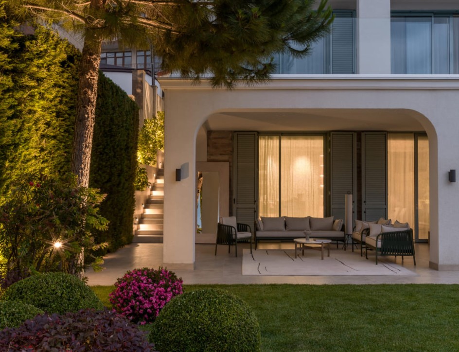 The Room Without Walls: When a Terrace Became the Main Room