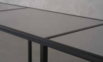 Kazuno Console Table