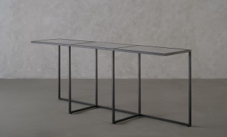 Kazuno Console Table