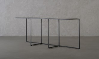 Kazuno Console Table