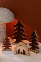 Pine Tree On Base Natural/Brown Medium (18x5x27cm)