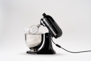 KitchenAid Artisan 4.8L Tilt-head Stand Mixer Onyx Black