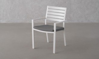 Commet Chair With Cushion White