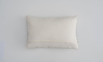 Thorne Cushion 40x60 cm