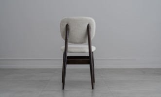 Milton Chair (Fabric: SOFT ROCK 102 MUSLIN (Cat. 3))