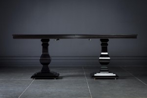 Classic Rectangular Dining Table (Color: legs RAL 9005)