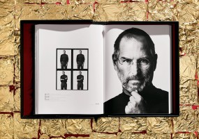 Albert Watson. Kaos
