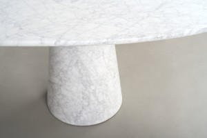 Uno Carrara Oval Dining Table 300 cm