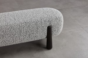 Lauren Bench (A31119A)
