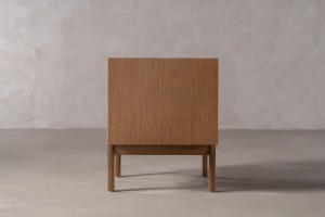 JP Line 6.0 Bed table Light Finish