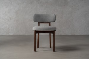 Davis Chair (Fabric: OSCAR PLAIN col.07 Lt/ Grey )