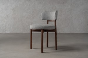 Davis Chair (Fabric: OSCAR PLAIN col.07 Lt/ Grey )