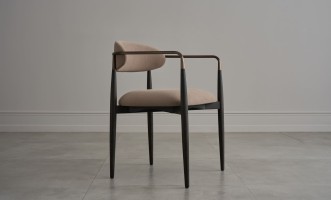 Bradley Dining Chair Dark with Armrests (Linen Latte)