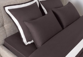 Reverie Pillowcase Plum Kitten 65x65 cm (set of 2)