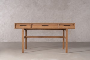 JP Line 6.0 Desk Light Finish