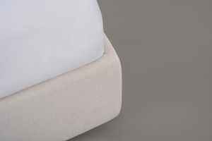 Tess Bed 180 (Fabric D3676)