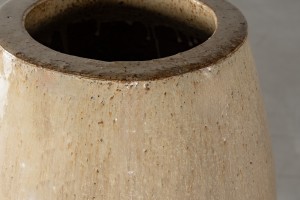 Toggle Planter Sand L