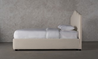 Sanderlight Bed 200x200 cm (Fabric: SOFT ROCK 102 MUSLIN (Cat. 3))