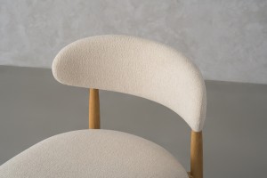 Bradley Bar Stool Natural Oak (Cushing Snow)