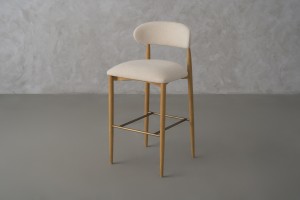 Bradley Bar Stool Natural Oak (Cushing Snow)