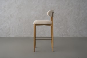 Bradley Bar Stool Natural Oak (Cushing Snow)