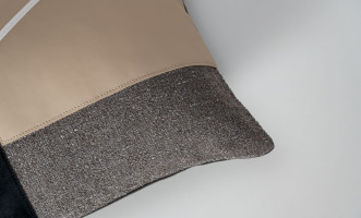 Enzo Pillow