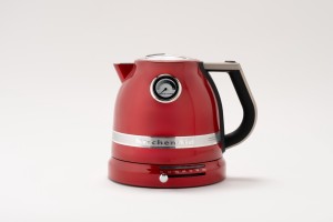 KITCHENAID ARTISAN KETTLE 1.5L, TEMPERATURE GAUGE -CANDY APPLE