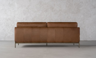 Gibson Leather Sofa (Old saddle Color)