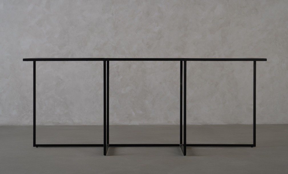Kazuno Console Table