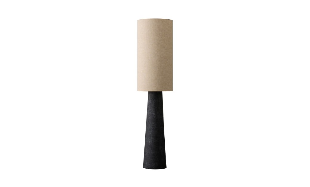 Aria Floor Lamp / black