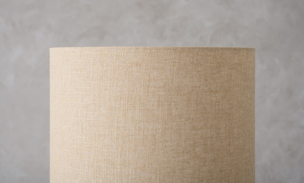 Aria Floor Lamp / black