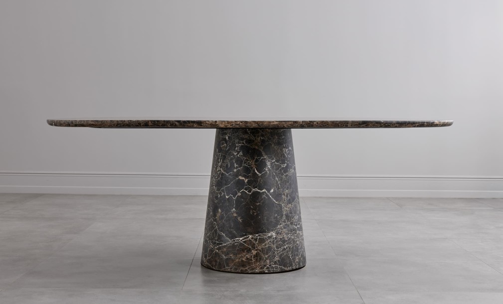 Uno Dark Emperador oval dining table M