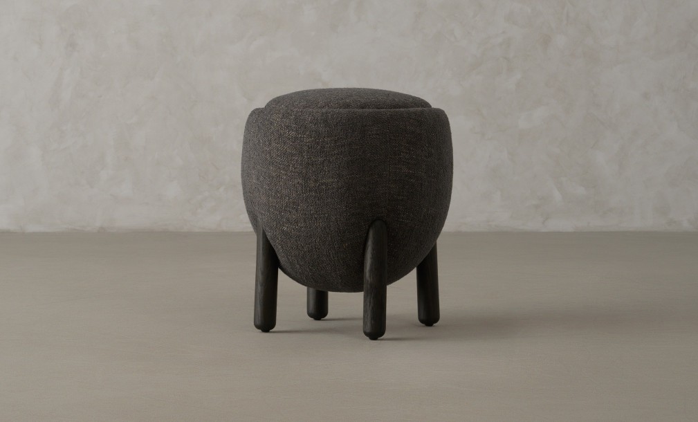 Tommy Ottoman (Fabric Lola 455)