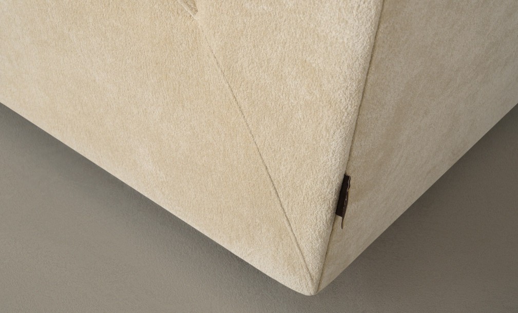 Silva Rocking Chair (Fabric Judy 111)