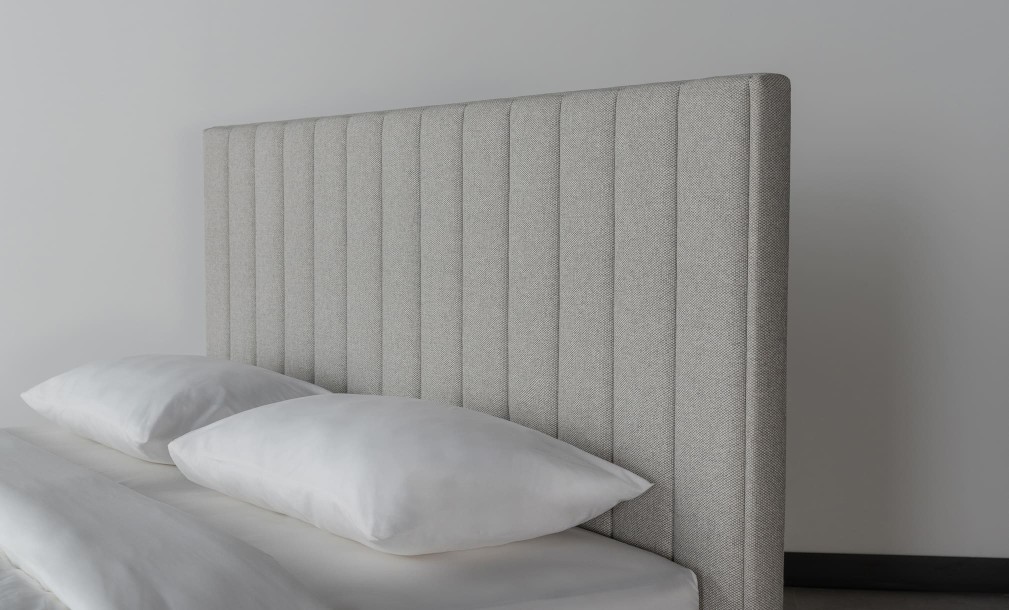Newberry Bed Stripes (Vertical) 180x200 cm (Fabric: Baltik-01)