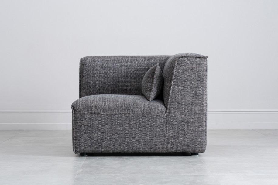 Claive Corner Section Sofa (21540-03 Fabric)
