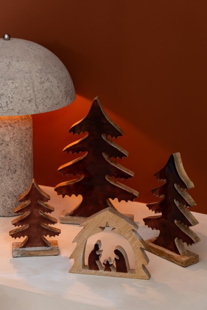 Pine Tree On Base Natural/Brown Medium (18x5x27cm)