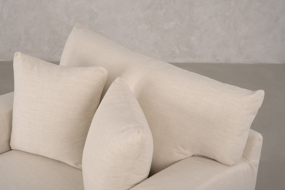 Carmel Armchair (fabric FLW1A)