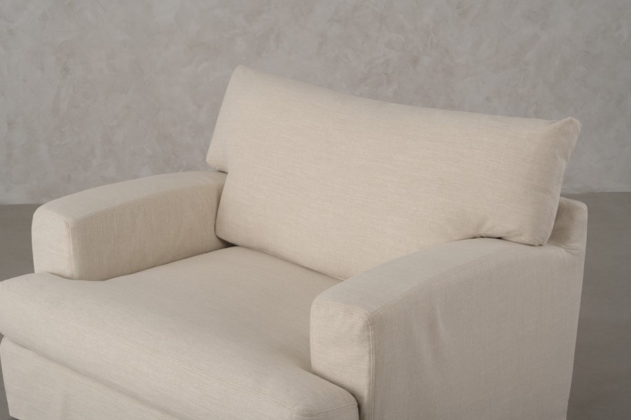 Carmel Armchair (fabric FLW1A)