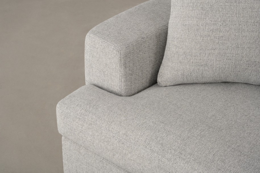 Carmel Armchair (fabric DFC7A)