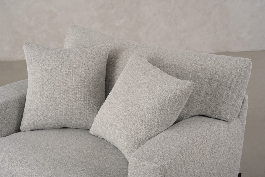 Carmel Armchair (fabric DFC7A)