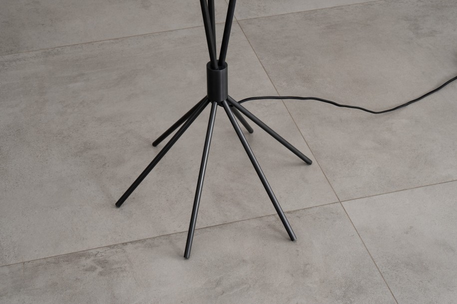 Edwin Floor Lamp