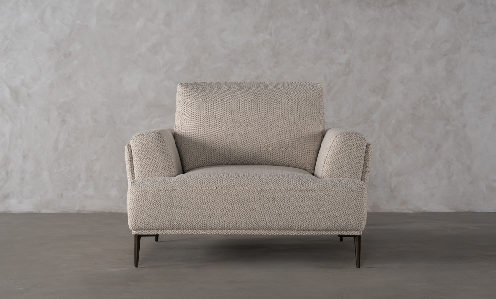 Calgary Armchair (fabric FH7A)