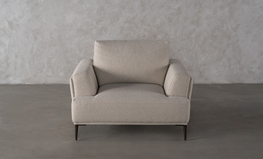 Calgary Armchair (fabric FH7A)