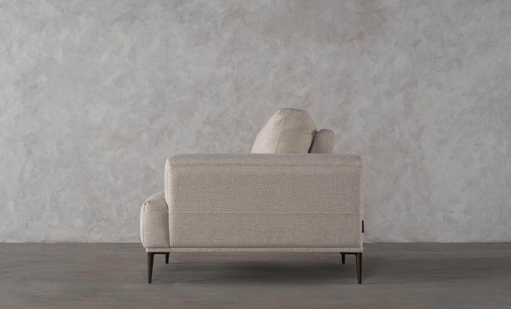 Calgary Armchair (fabric FH7A)