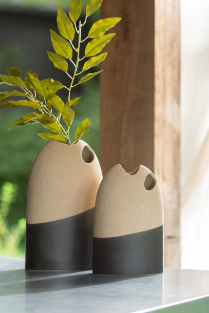 Talha Vase