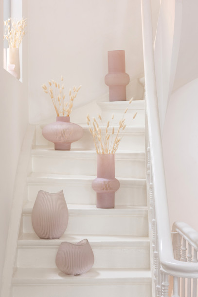 Stripe Ball Low Pink Vase